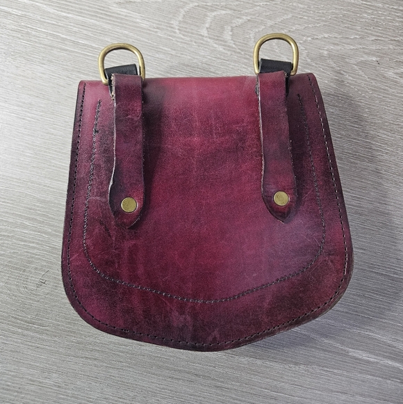 Hand Crafted Deep Red Leather Crossbody Bag - Picture 2 of 7